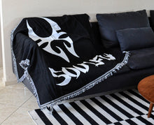 Load image into Gallery viewer, Soulfly - Blanket (Black/White)