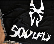 Load image into Gallery viewer, Soulfly - Blanket (Black/White)