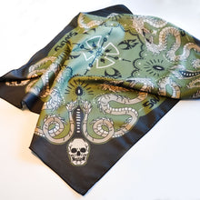 Load image into Gallery viewer, Soulfly - Dragon Bandana